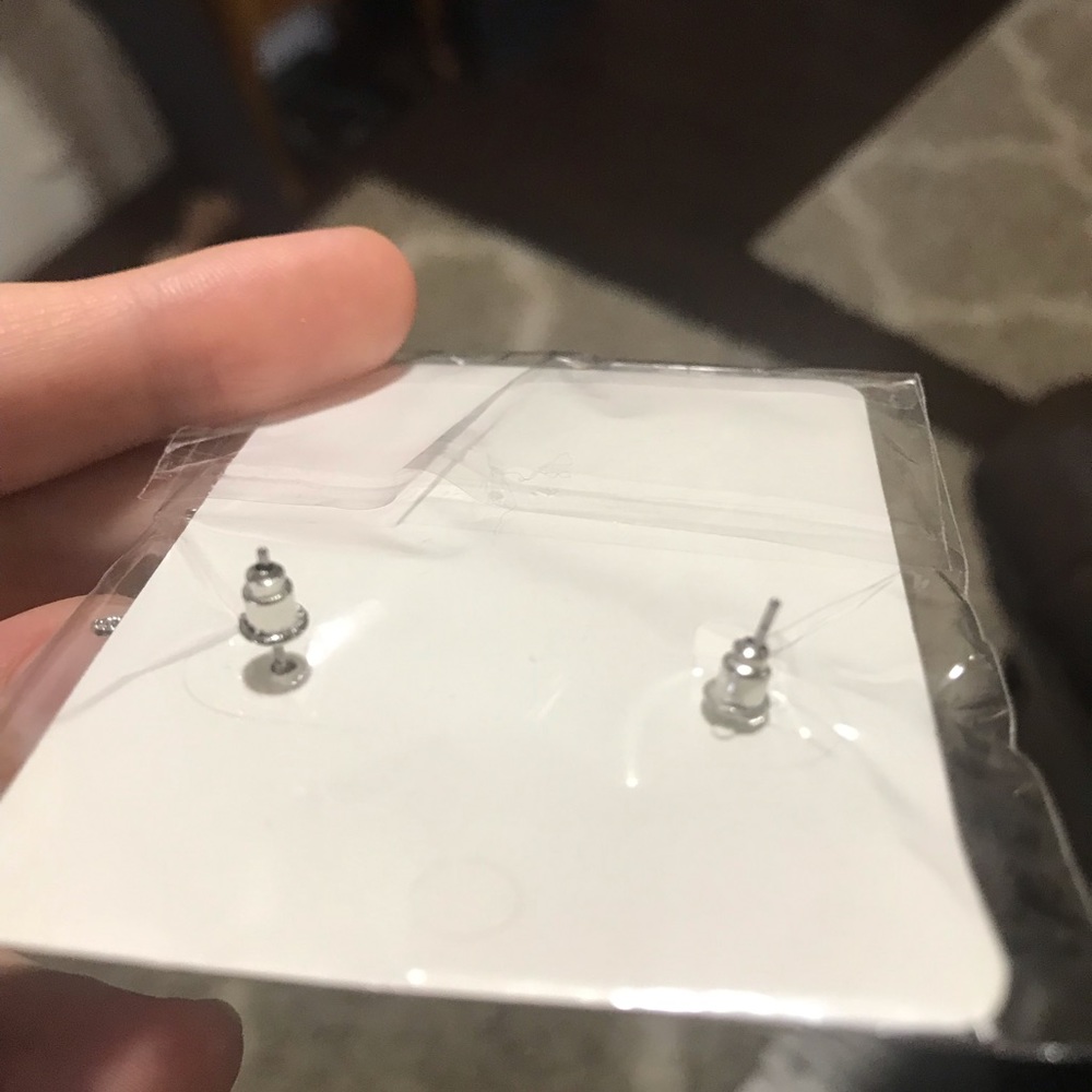 NWT Geometric Drop Earrings - Picture 5 of 5